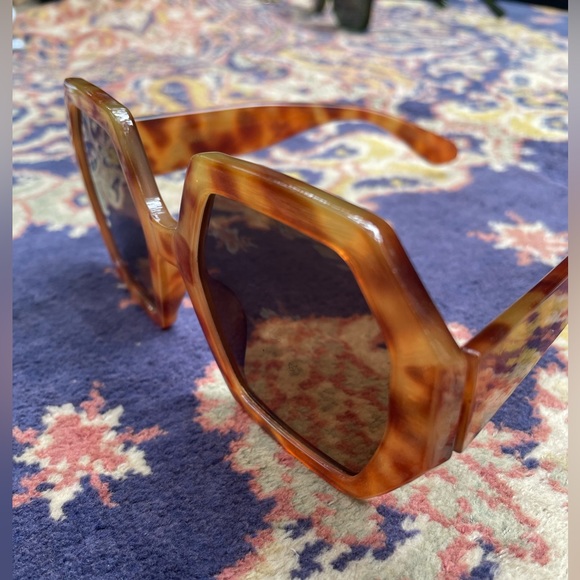 Mango tortoise shell sunglasses - Picture 3 of 4